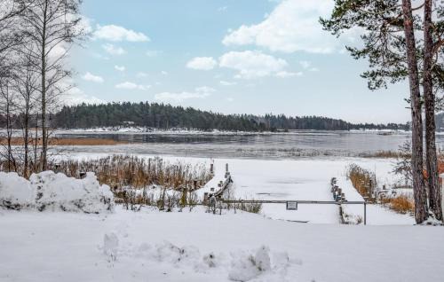 Hammaro House | Lovely Home In Hammarö With Lake View