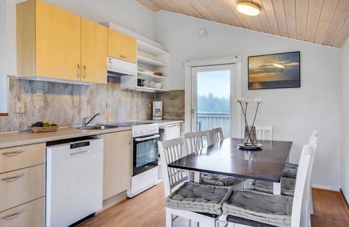 Hanstholm House | Lovely home in Hanstholm with WiFi