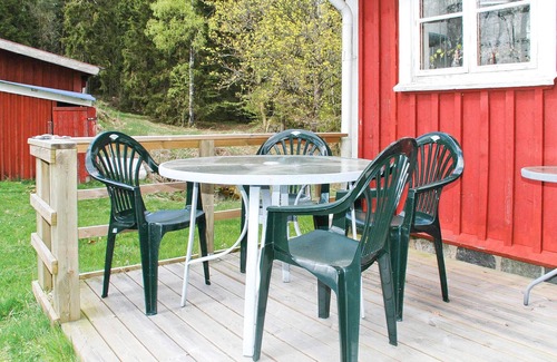 Harryda House | Lovely home in Härryda with kitchen