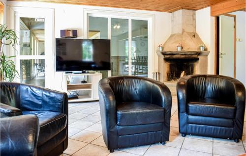 Kopingsvik House | Lovely Home In Köpingsvik With Sauna