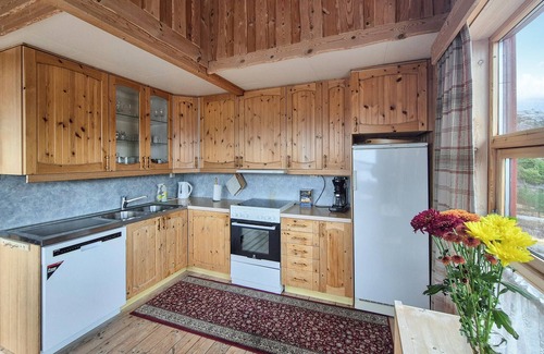 Masfjorden House | Lovely home in Masfjordnes with sauna