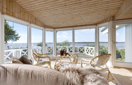 Olsted House | Lovely home in ølsted with kitchen