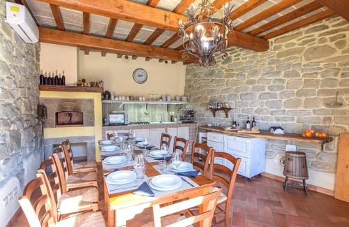 Bibbiena House | Lovely home in Pian del Ponte