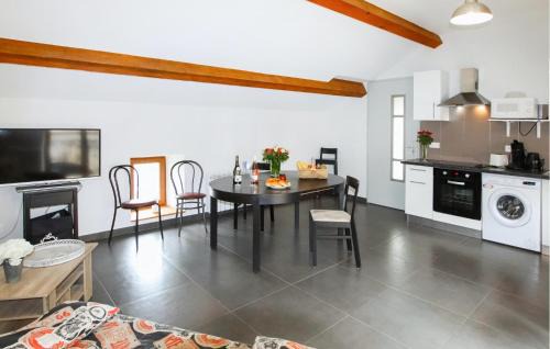 Privas House | Lovely Home In Privas With Sauna