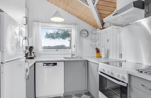 Romo House | Lovely home in Rømø with kitchen