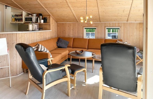 Spodsbjerg House | Lovely home in Rudkøbing with WiFi