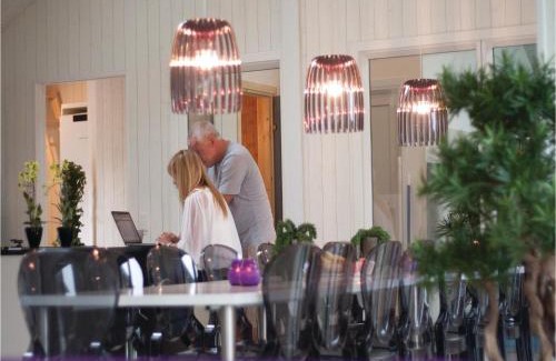 Holloselund House | Lovely Home In Tisvildeleje With Sauna