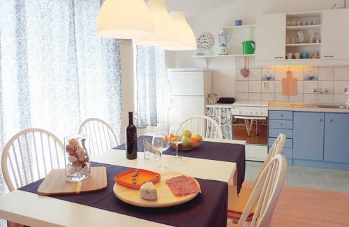 Trgetari House | Lovely home in Trgetari with WiFi