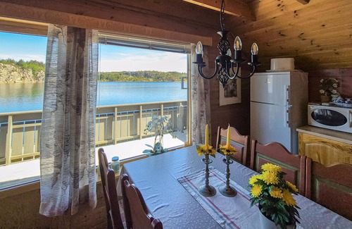 Bomlo House | Lovely home in Urangsvåg