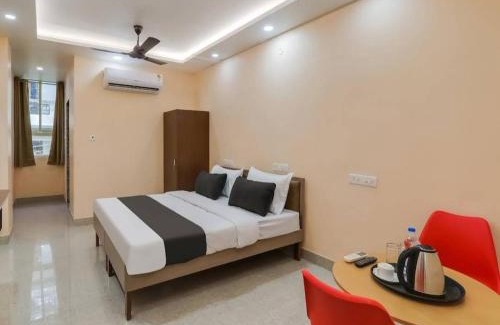 Hazratganj Hotel | Lovely Inn