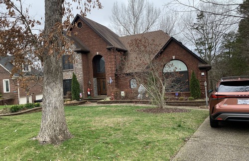 Buechel House | Lovely Private home 20 minutes from Churchill Downs