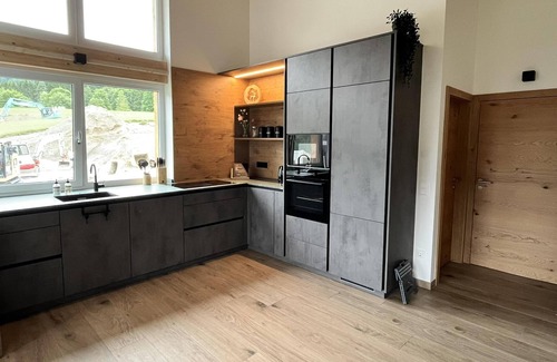 Sankt Lambrecht House | Lovely ski in-ski out lodge with infrared sauna