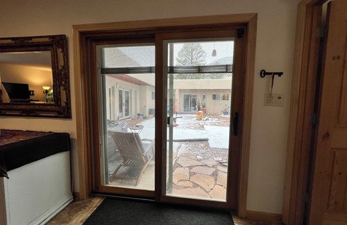 Cedar Crest Apartment | Lovely studio apartment at the base of Cibola National Forest in Cedar Crest