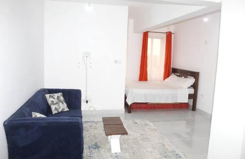 Mombasa Apartment | Lovely Studio Apartment With a Pool