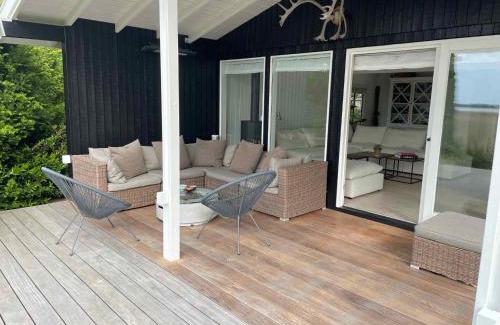 Hillerod House | Lovely Summer House By Arresø