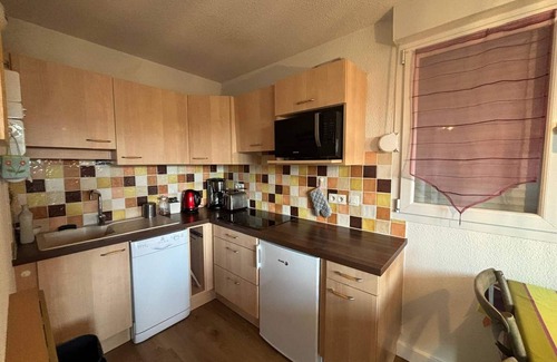 Les Angles Apartment | Lovely T2 cabin apartment with lake view, balcony, and covered parking