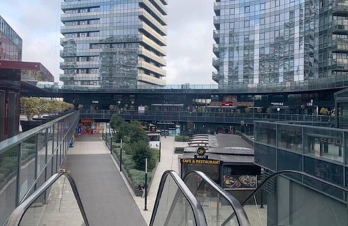 Beykoz District Apartment | Lovely1+1 apartment(terrace) near Mall of Istanbul