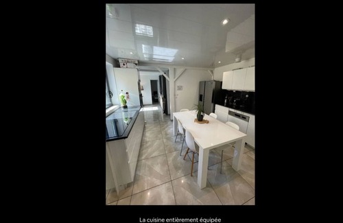 Floirac House | Lovers around a SPA