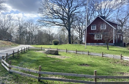 Annerstad House | Lovingly furnished holiday home on the river and near the lake, perfect for fishing and relaxing