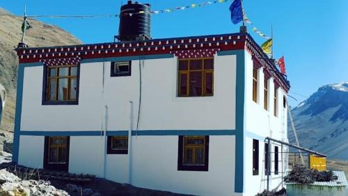 Kaza House | LSN Homestay By Soma Stays