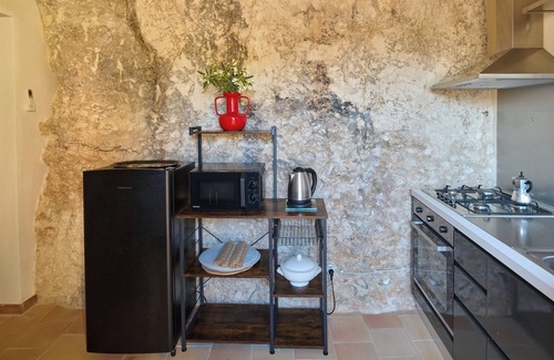 Santa Lucia Villa | LTM GREENHOUSE Evocative historic home in the Latomia dei Cappuccini