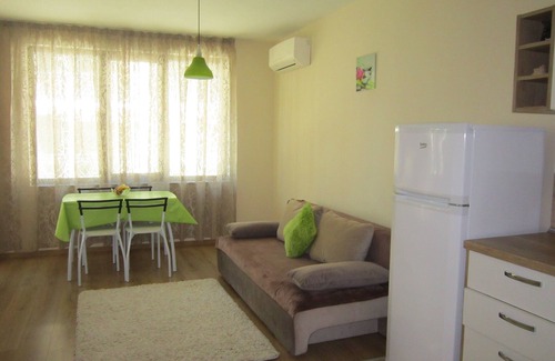 Pomorie Apartment | LUBO Apartment Pomorie