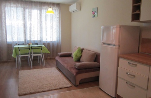 Pomorie Apartment | LUBO Apartment Pomorie