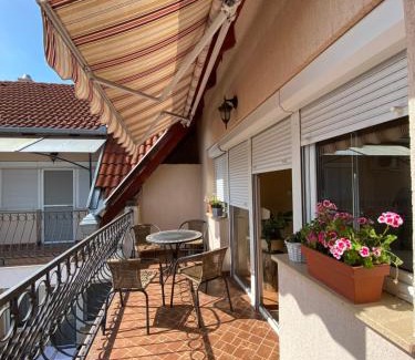 Harkany Apartment | Luca Apartman