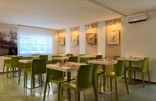 Lucca Historical Center Bed & Breakfast | Lucca In Villa Elisa & Gentucca