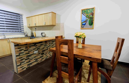 Kireka Cottage | Lucian Cottages