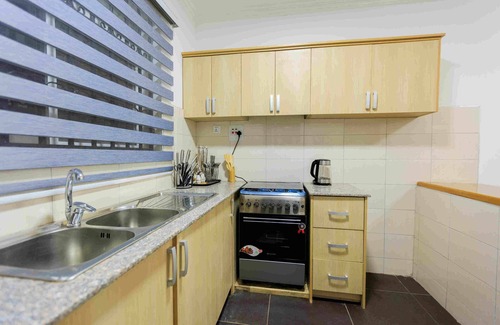 Kireka Cottage | Lucian Cottages