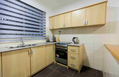 Kireka Cottage | Lucian Cottages