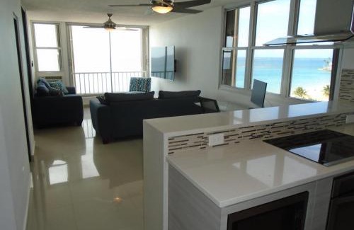 Isla Verde Apartment | Lucilles Corner