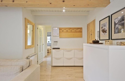 Gessa Apartment | Luderna - Apartamento con terraza Orri A8