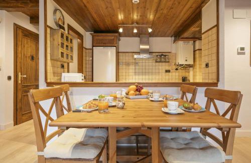 Vielha e Mijaran Apartment | Luderna - Apto con terraza Cap de la Vila