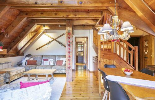 Arties Apartment | Luderna - Dúplex con terraza Esclòps