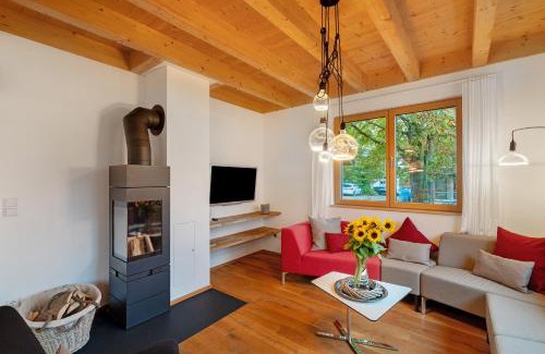 Huzenbach House | Lug ins Tal - 2 Häuser