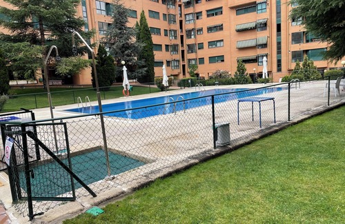 Palomas Apartment | Lujoso Apartamento en Zona Residencial la Piovera, Feria de Madrid