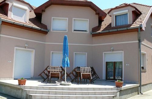 Buk House | Lukács Ház