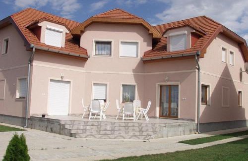 Buk House | Lukács Ház