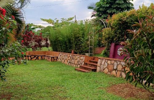 Jinja Villa | Lulu's Nest