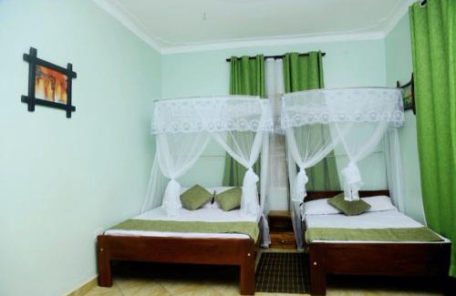 Jinja Villa | Lulu's Nest