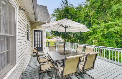 Nacogdoches House | Lumberjack Hideaway Near Campus in Nacogdoches!