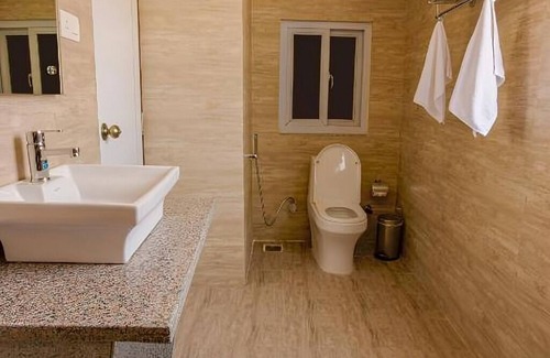 Gandaki Zone Hotel | Lumbini Green Resort