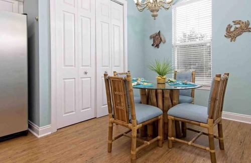 Fort Morgan Cottage | Lumiere du Soleil ~ Beautiful 2BR/2BA beach home!