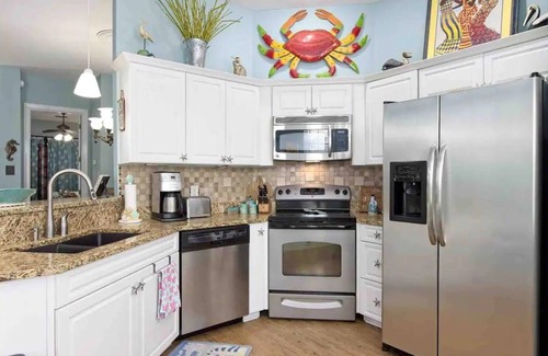 Fort Morgan Cottage | Lumiere du Soleil ~ Beautiful 2BR/2BA beach home!