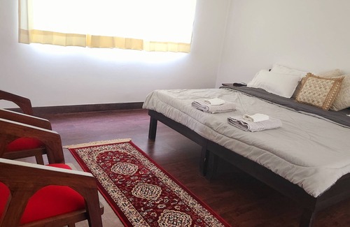 Gurugram Apartment | Luminary Dynasty House Deluxe Room