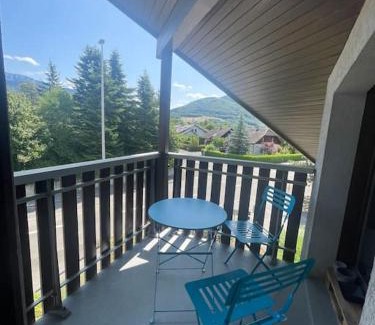 Annecy-le-Vieux Apartment | Lumineux, vue montagne