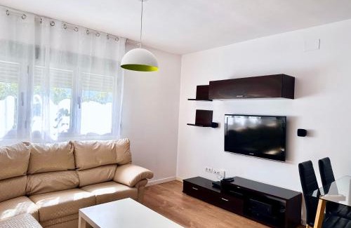 Alhendin Apartment | Luminoso Apartamento a 10 minutos de Granada con Piscina