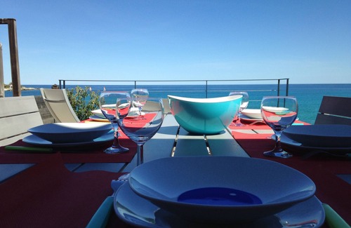 Marine de Saint Ambroggio House | LUMIO SANT AMBROGGIO BUNGALOW 2 ROOMS SEA . THE FEET IN WATER